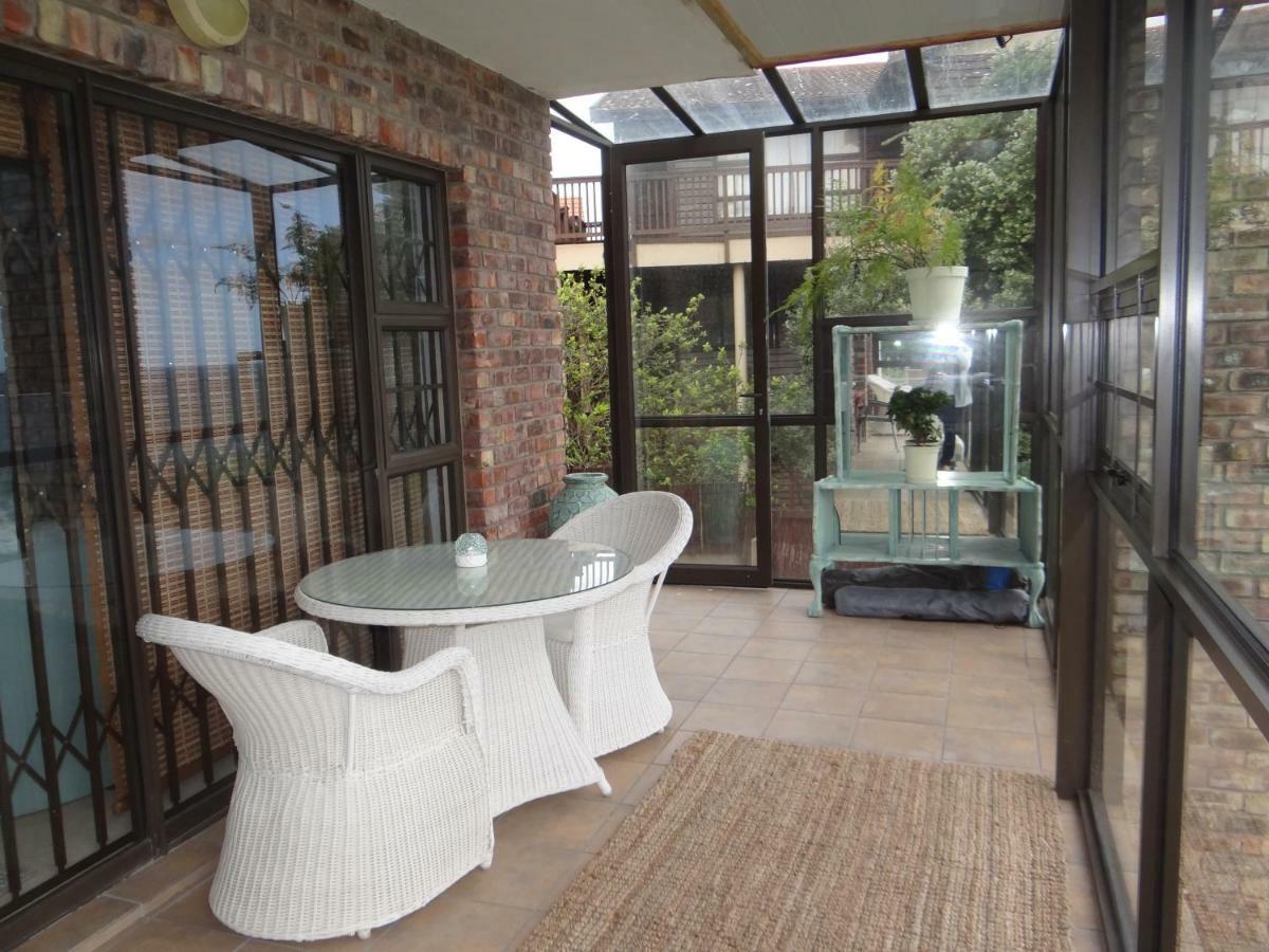 Beach House On 18P Repens Mossel Bay Exterior photo